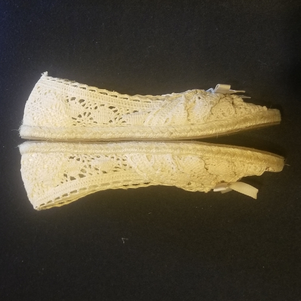 Color 1/2: VGUC 6M "Lana" peep toe beige espadrille flats - Picture 3 of 5